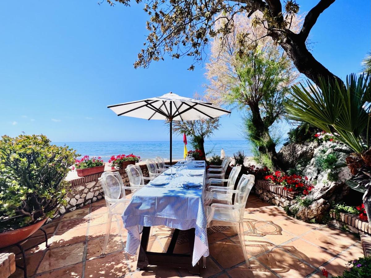 Aeneas' Landing Resort กาเอตา ภายนอก รูปภาพ