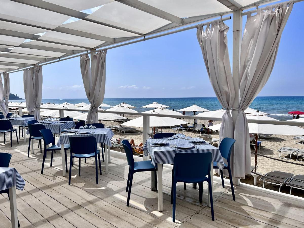 Aeneas' Landing Resort กาเอตา ภายนอก รูปภาพ